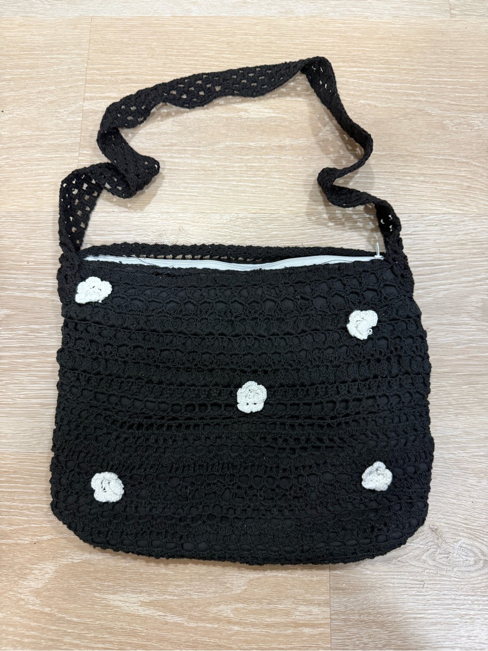Hand-Crocheted Black Shoulder Bag with White Flower Accents